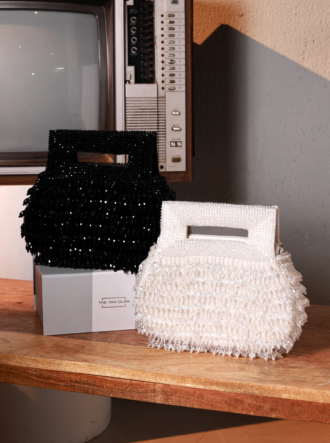 Cindy White Pearls Box Clutch